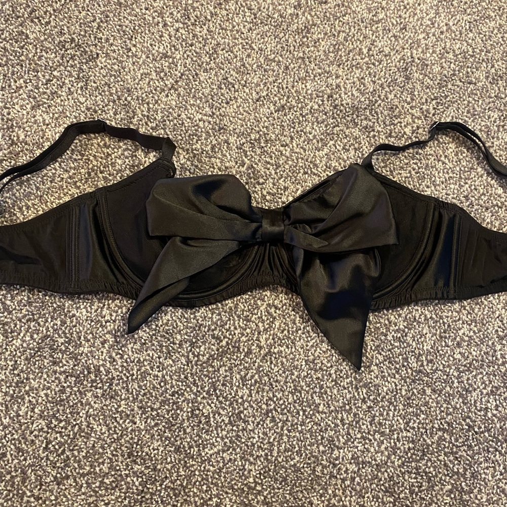 Black bra